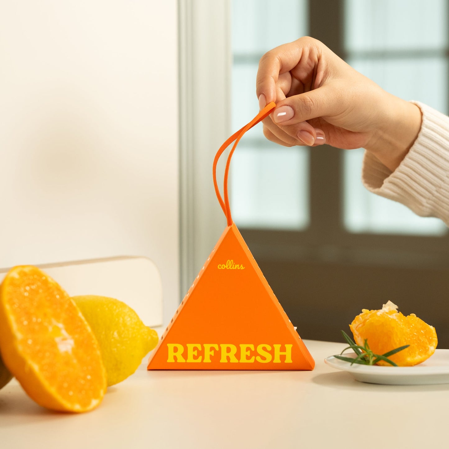 9to5 Studios_Collins Fragrance Sachet 30g Refresh