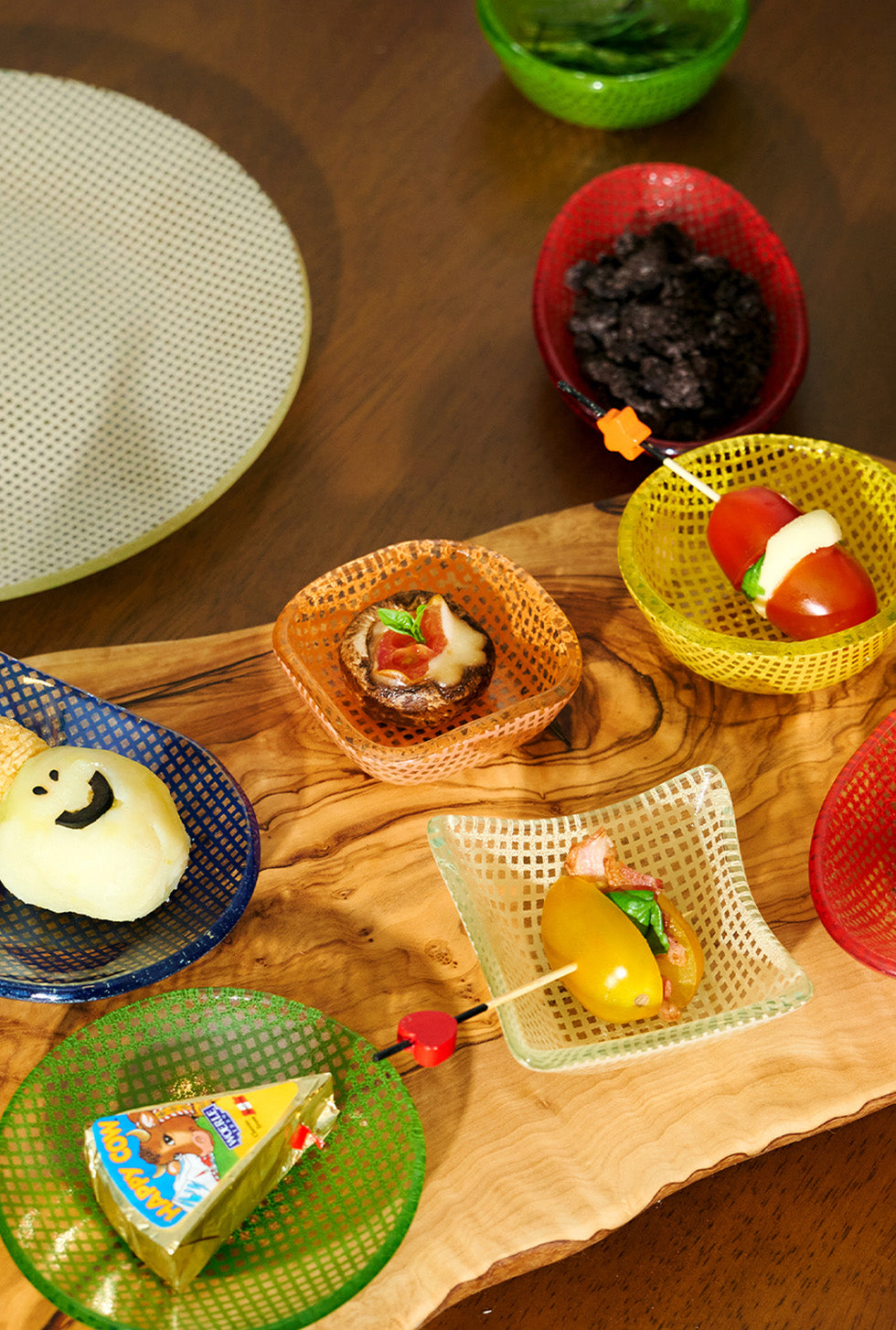 9to5 Studios_Eding CHECKY Square Sauce Bowl