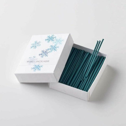 Kousaido HANGA Snow Incense box with Japanese seasonal design and incense sticks, featuring green tea, rose, jasmine fragrance.