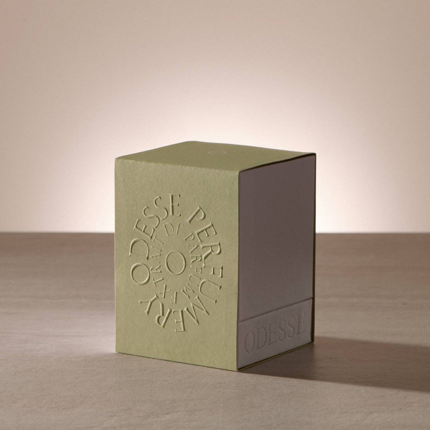 9to5 Studios Odesse Cedar Street Extrait De Parfum