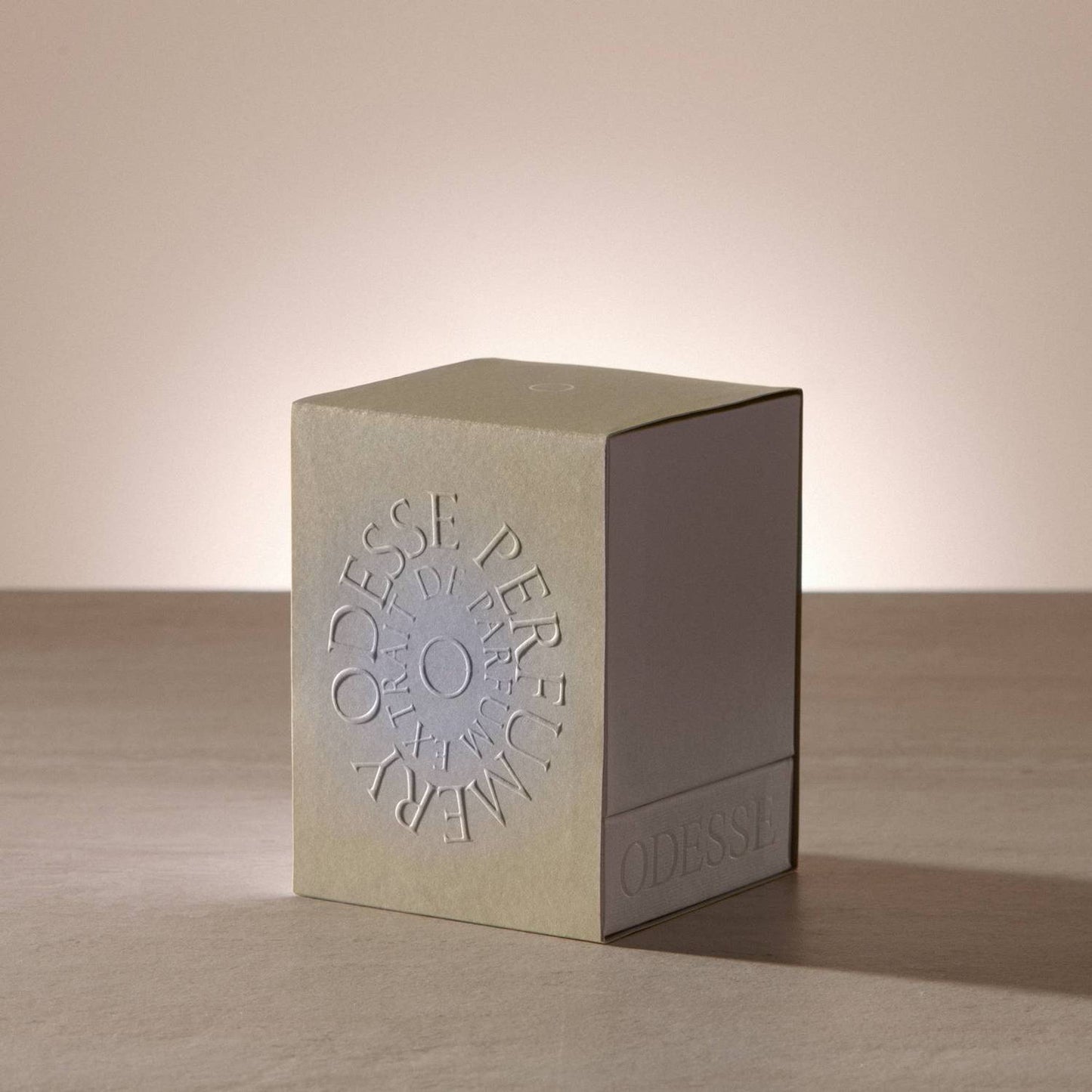 9to5 Studios Odesse Crème Santal Extrait De Parfum