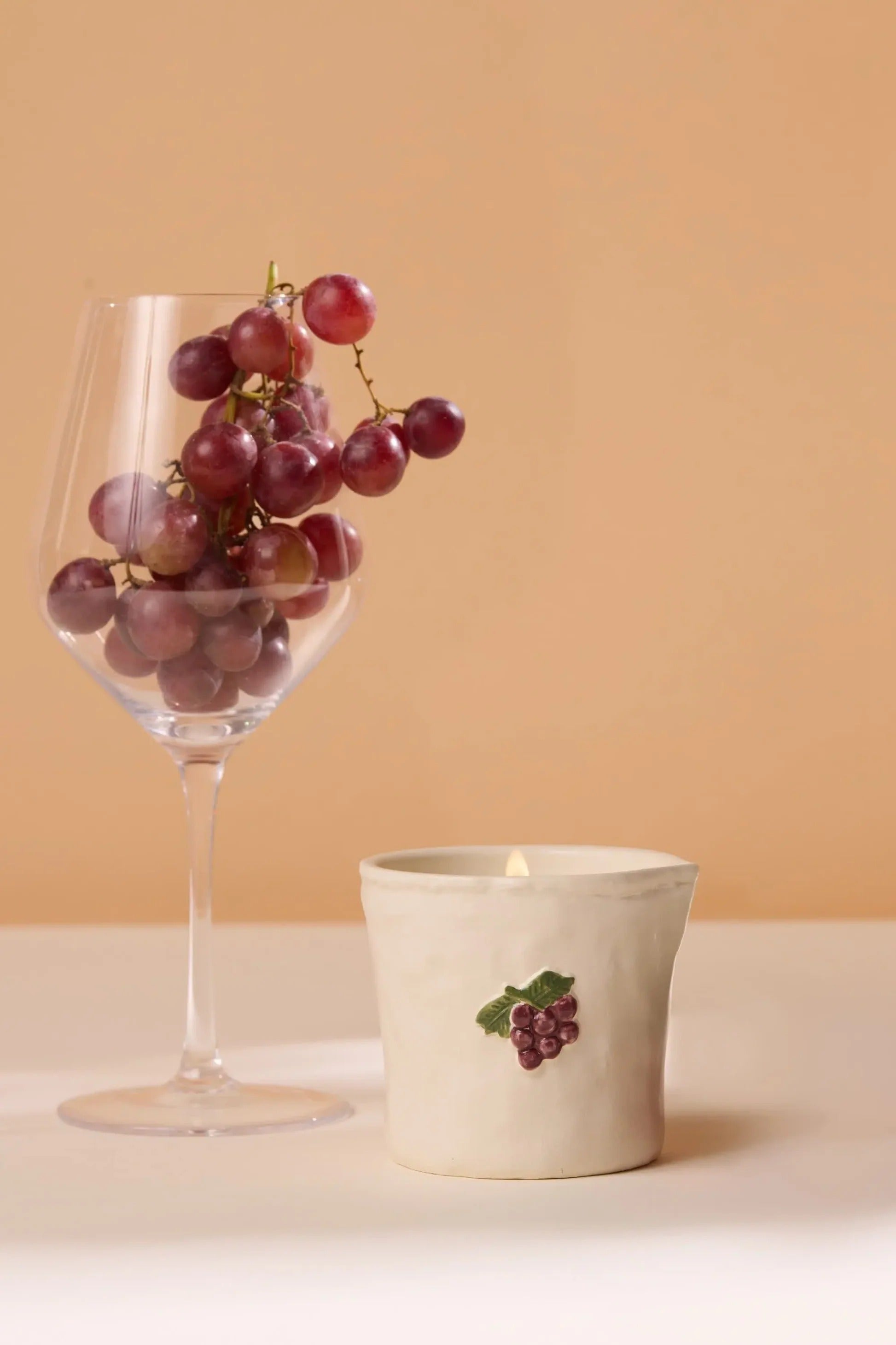9to5 Studios_Paddywax Bistro Grapes Embossed Ceramic Candle - Bordeaux Grape Boxed