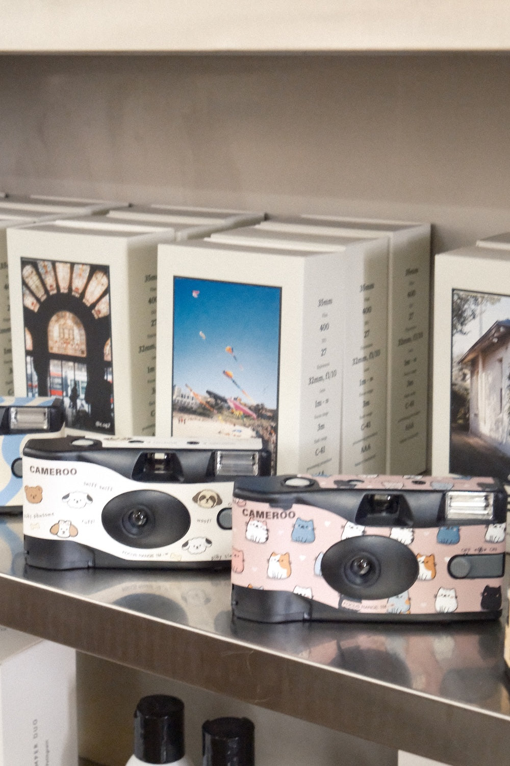 9to5 Studios Cameroo Disposable 35mm Film Camera - Kitty Crush