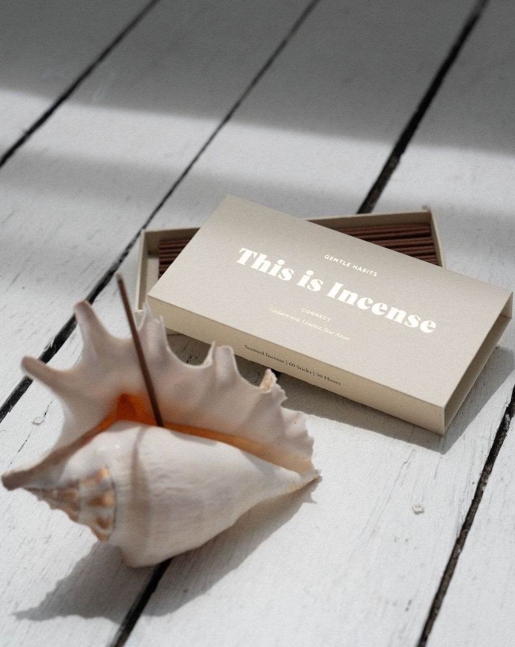 Small Australian gifts with postcard, keychain and incense set
