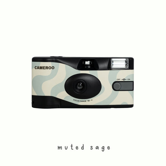9to5studios Cameroo Disposable 35mm Film Camera Wavy - Muted Sage
