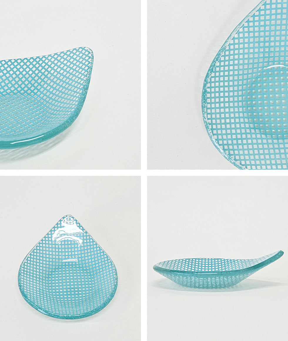 9to5 Studios_Eding CHECKY Waterdrop Sauce Plate