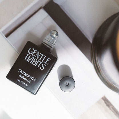 9to5studios Gentle Habits Perfume Oil - Tasmania