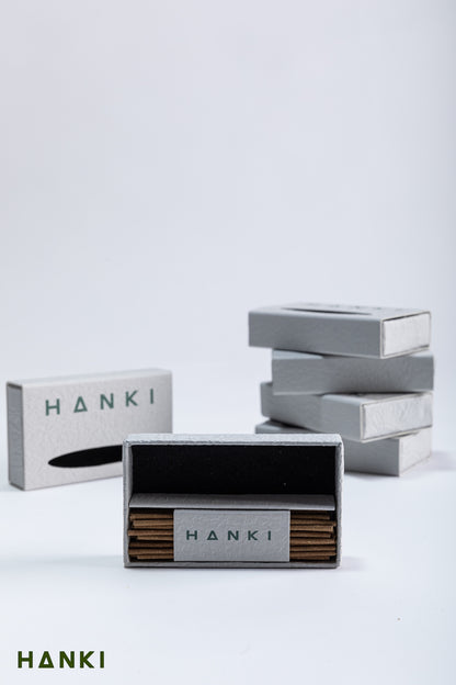 9to5 Studios_HANKI - Tibetan Juniper Branches Incense Travel Size