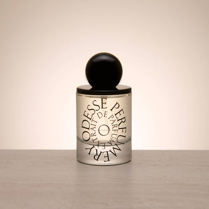 9to5 Studios Odesse Forest Floor Extrait De Parfum