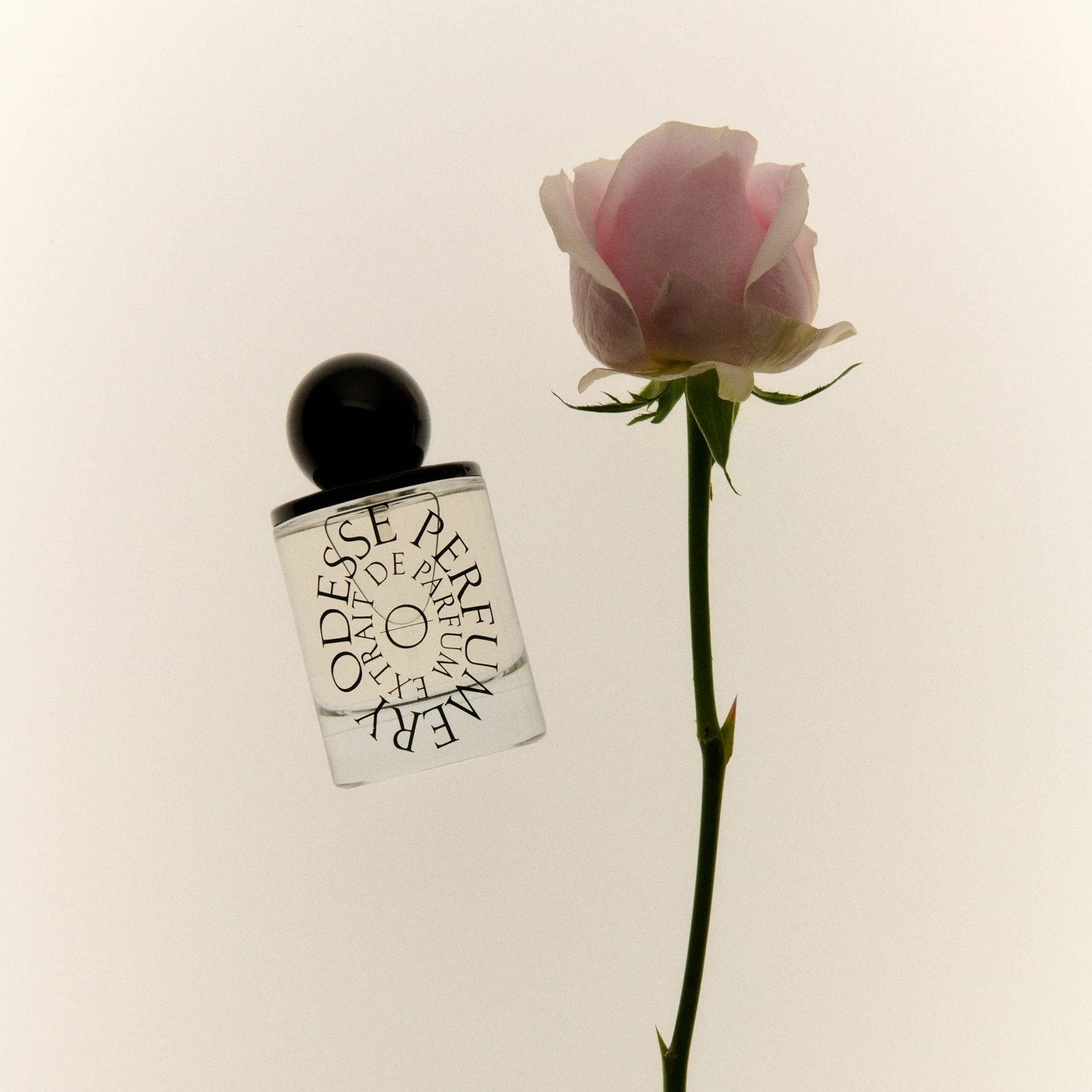 9to5 Studios Odesse Rose Wood Extrait De Parfum