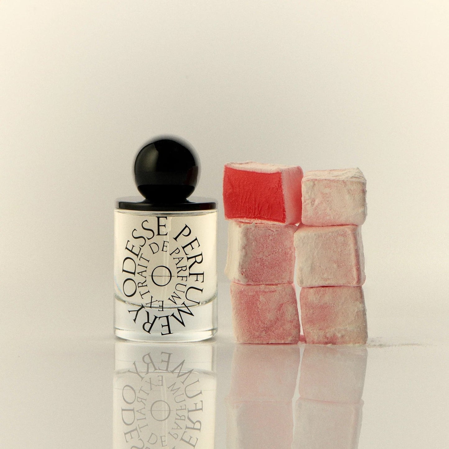 9to5 Studios Odesse Rose Wood Extrait De Parfum