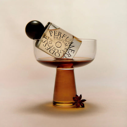 9to5 Studios Odesse Santal D'Orange Extrait De Parfum