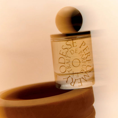 9to5 Studios Odesse The Valley Extrait De Parfum