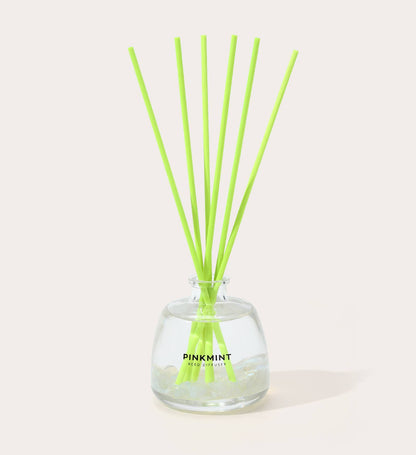 9to5 Studios_Chandelier Reed Diffuser Crystal Infused 