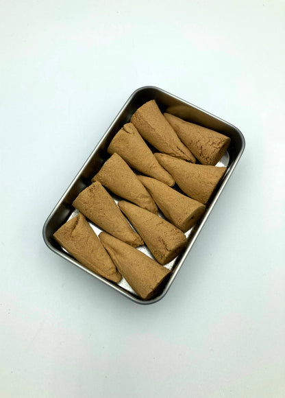 9to5 Studios_Tea Garden Cones-Sandalwood, Benzoin, Lime & Lemongrass