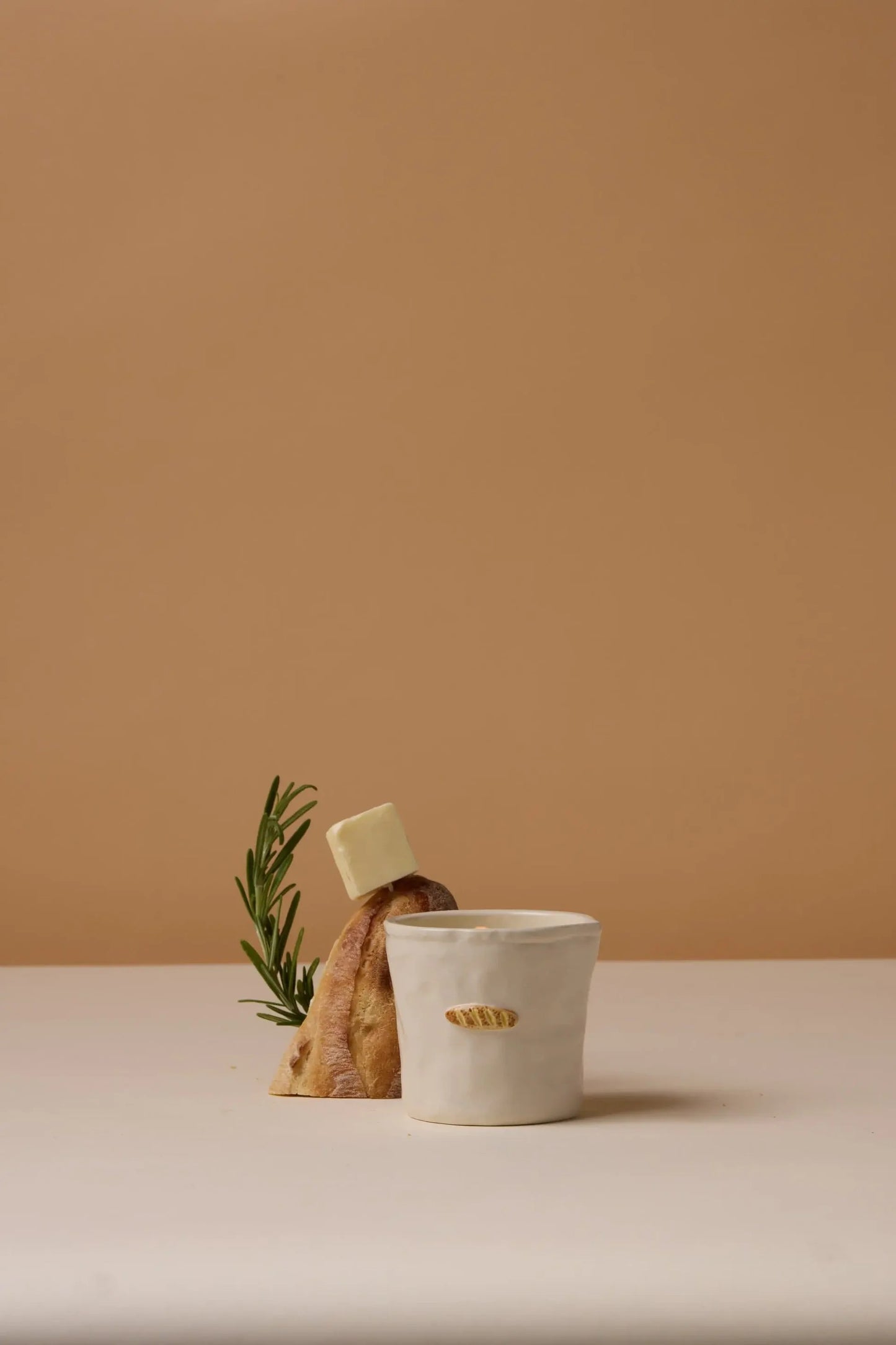 9to5 Studios_Paddywax Bistro French Baguette Embossed Ceramic Candle - Rosemary Thyme Boxed