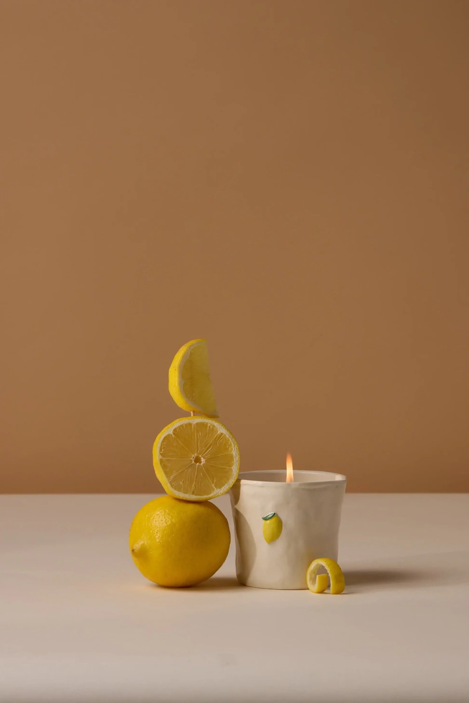 9to5 Studios_Paddywax Bistro Lemon Embossed Ceramic Candle - Meyer Lemon Boxed