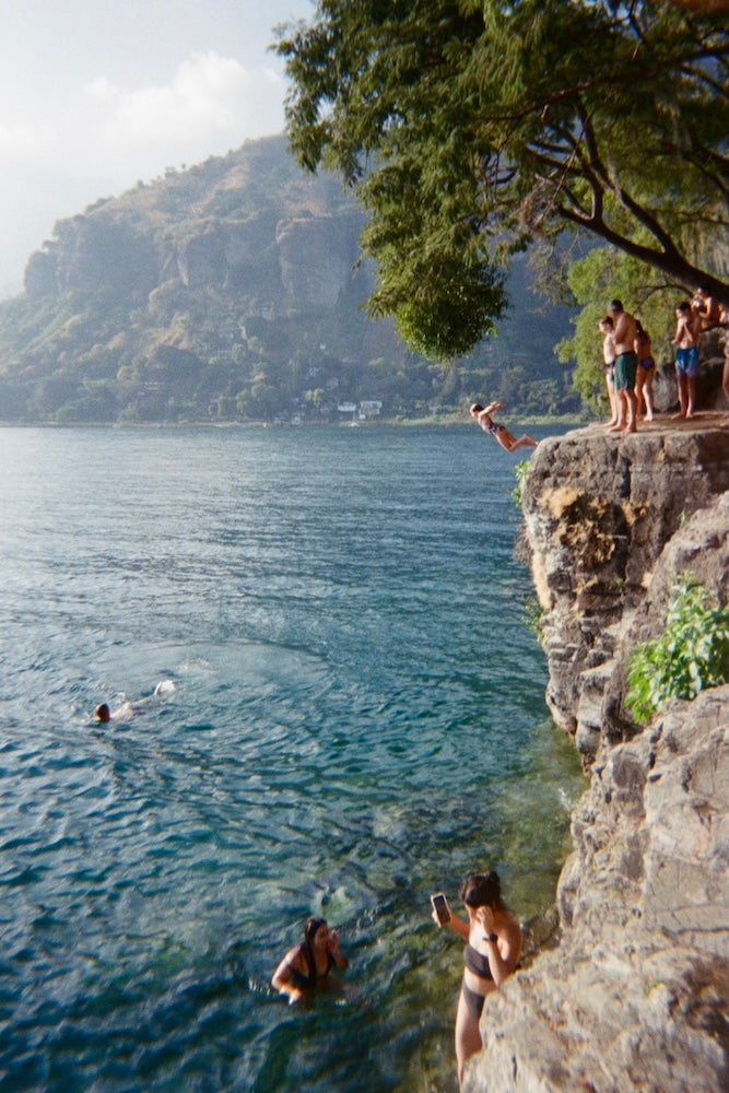 9to5studios Cameroo Disposable 35mm Film Camera - Photos