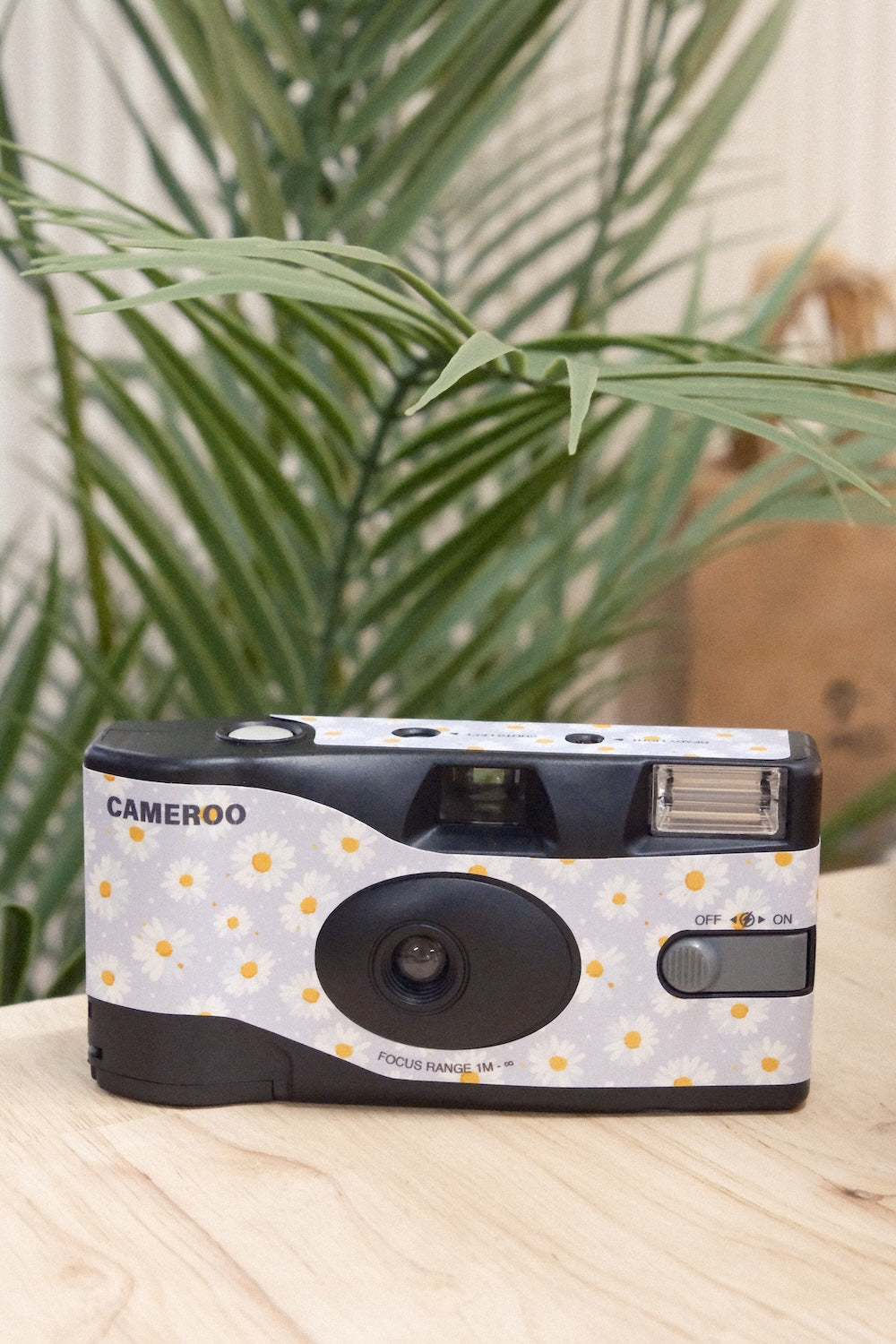 9to5 Studios Cameroo Disposable 35mm Film Camera - Daisy Bloom - Lilac Bloom