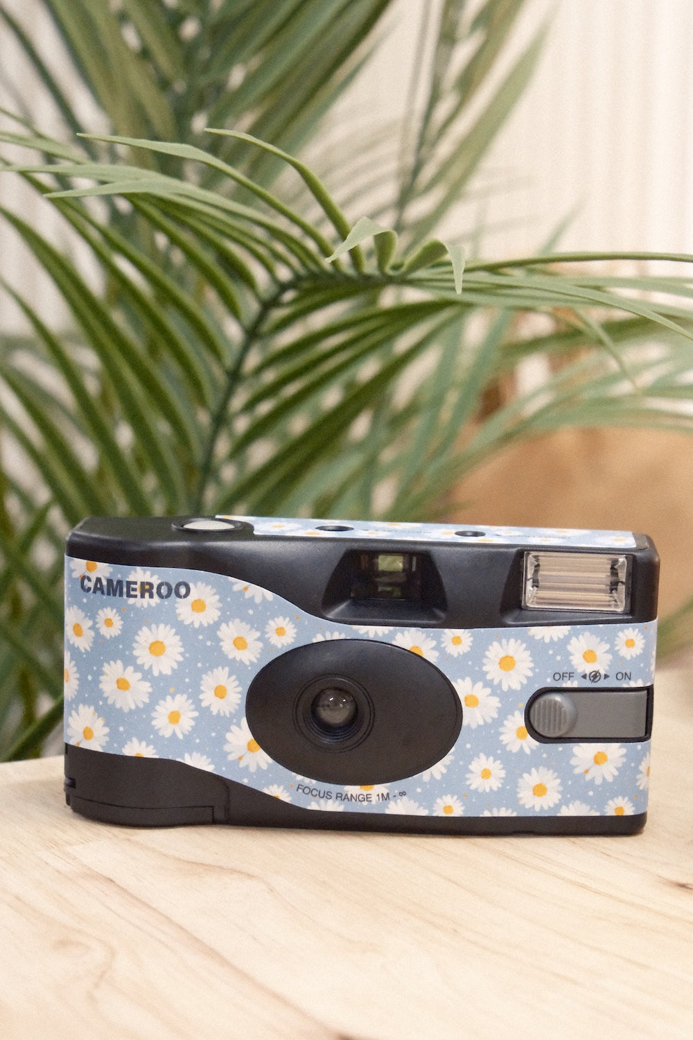 9to5 Studios Cameroo Disposable 35mm Film Camera - Daisy Bloom - Ocean Bloom
