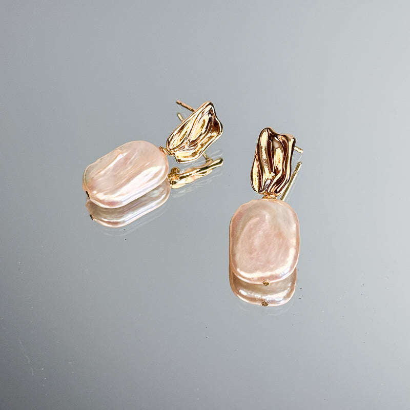 Freshwater Square Baroque Pearl Earrings Gold 9to5 Studios